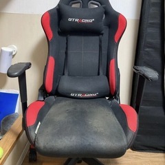 ゲーミングチェアの画像
