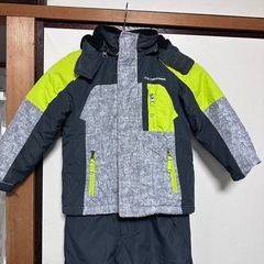 スノースーツ
の画像