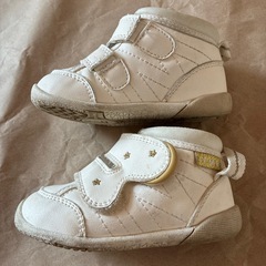 IFME イフミー　ホワイト　星刺繍　スニーカー　13.5cm
の画像