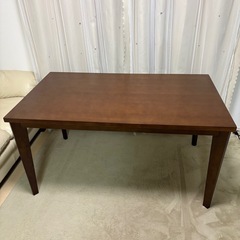 天然木 ダイニングテーブルの画像