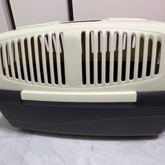【美品】ペットキャリーケージ　ハードの画像