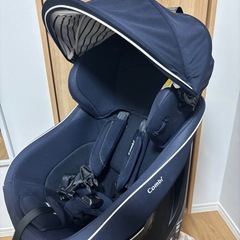 コンビ　クルムーヴスマートISOFIX対応　チャイルドシート　新生児から使用可能　色:ネイビーの画像