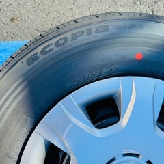 25年12月納車ハイエース200系8型　純正タイヤホイールセットの画像