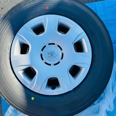25年12月納車ハイエース200系8型　純正タイヤホイールセットの画像