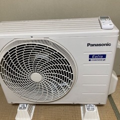 【 横浜市緑区内 直接引取のみ 】2025年製エアコンエオリアJシリーズ ホワイト室内機・室外機セット 動作確認済み 6畳用 ジャンク扱いの画像