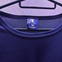 未使用品
長袖Tシャツ160の画像
