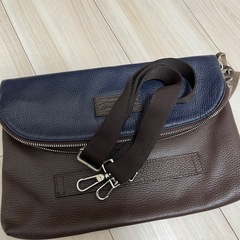 アクサングラーブ/クラッチバッグの画像