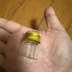 【新品】ガラスボトル 5ml 10個入り ミニガラスジャー インクやパーツ管理 工作にの画像