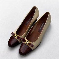 LANCEL ランセル スクエアトゥ パンプス 23cm ベージュ 通勤パンプス ビットパンプス ミドルヒールの画像