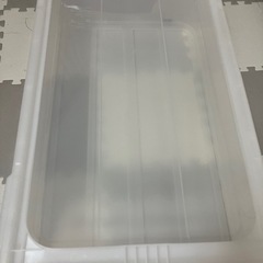 プラスチック収納ケースの画像