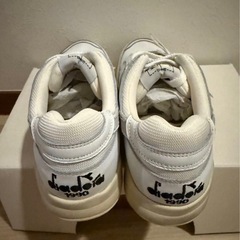《定価46,200円》新品未使用Diadoraスニーカーディアドラの画像