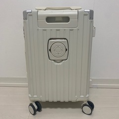 キャリーケースの画像