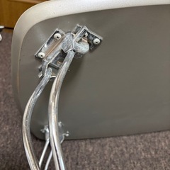 折りたたみテーブル（グレー）の画像