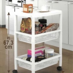 白ワゴンラックの画像