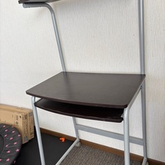 パソコンデスク　机の画像