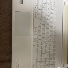 TOSHIBA/ノート/HDD 500GB/第4世代Core i3/メモリ4GB/WEBカメラ有/OS Windows 10 の画像