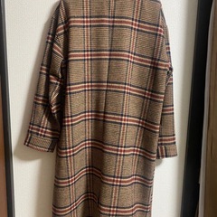 ロングコート ブラウンの画像