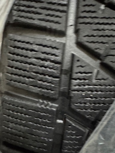 ブリヂストン・ブリザック245/50R19R19