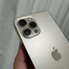 iPhone 12 pro ゴールド 256 GB docomoの画像