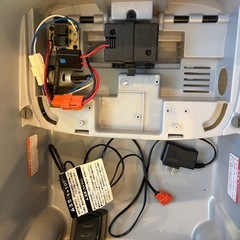 【相談中】電動乗用ラジコン　子供用　Audi  電動カー　充電式の画像