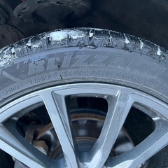 スタッドレスタイヤ　 ブリヂストン VRX3  アルミホイール4本セットの画像