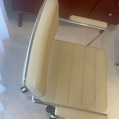 （新品未使用）デスクチェアの画像