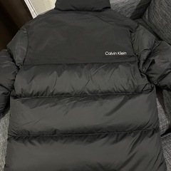 新品カルバンクラインダウンジャケットの画像
