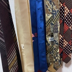 ネクタイ5本の画像