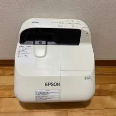 EPSON　プロジェクターの画像