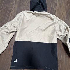 ワークマンのジャケットの画像