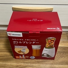 新品　アイリスオーヤマ　ボトルブレンダーIBB-600の画像