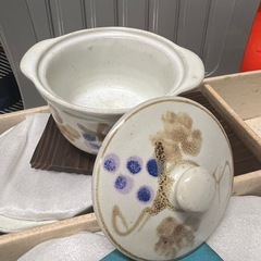 蓋付き器の画像