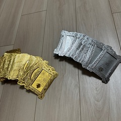 金色 銀色 封筒 チェキケース？の画像