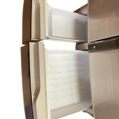 Panasonic製　2013年製 冷蔵庫　NR-F477TM-S  パナソニック　シルバー　ファミリー用冷蔵庫 の画像