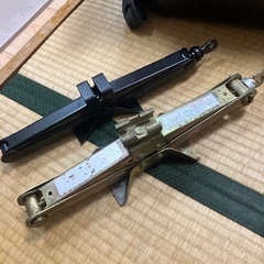 動作確認済み　ジャッキ３つの画像