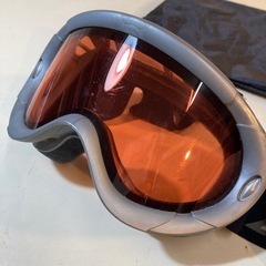 SWANSスノーゴーグル収納袋付きの画像