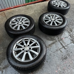 215/60/R16スタッドレスタイヤ2020年製4本セットの画像