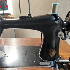 100年前のシンガーミシン　職業用の画像