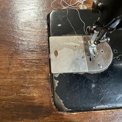 100年前のシンガーミシン　職業用の画像