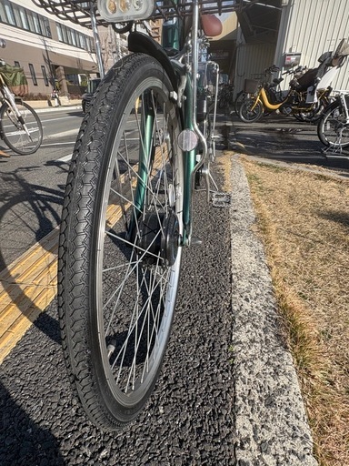 中古24インチブリヂストンベルト式電動アシスト自転車　B400 大阪