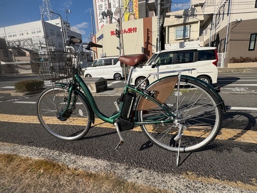 中古24インチブリヂストンベルト式電動アシスト自転車　B400 大阪