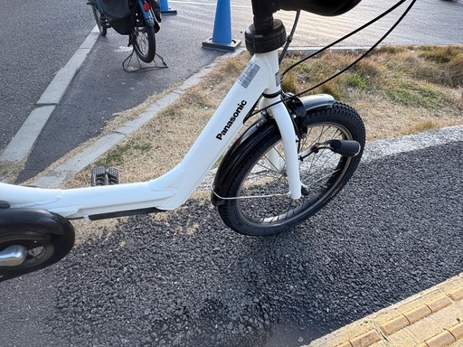 中古20インチ Panasonic電動アシスト自転車　8.9Ah4点灯　大阪