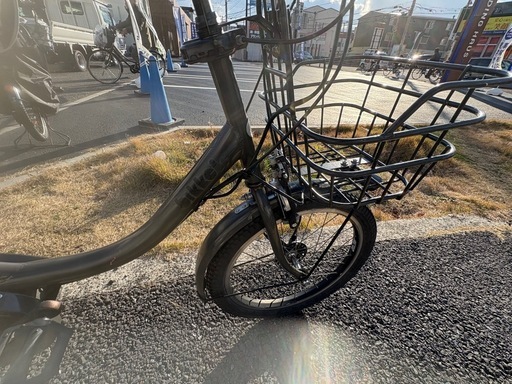 中古20インチブリヂストン電動アシスト自転車　8.7Ah 大阪