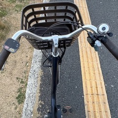 中古24インチブリヂストンベルト式電動アシスト自転車　B400 大阪の画像
