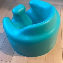 【目立つ汚れ・傷なし】バンボ　Bumbo ベビーソファ　正規品　エメラルドグリーン　男女兼用　
の画像