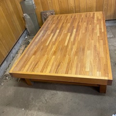 テーブルの画像