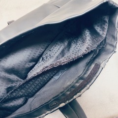 ARMANI EXCHANGE リュック ブラックの画像