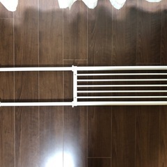 突っ張り棚の画像