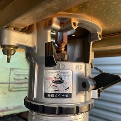 リョービ ルータ R-330NS 台付き　の画像