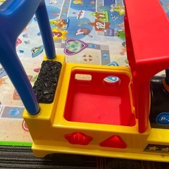 汽車おもちゃの画像